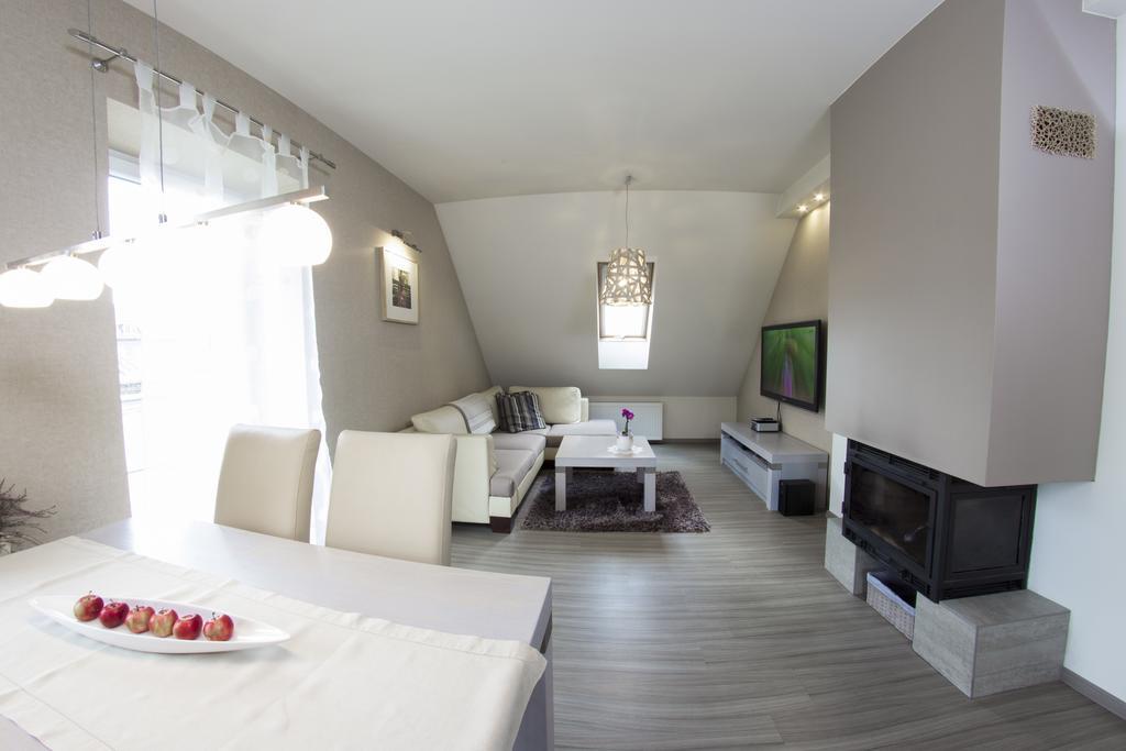 Modern Apartment Освенцим Номер фото